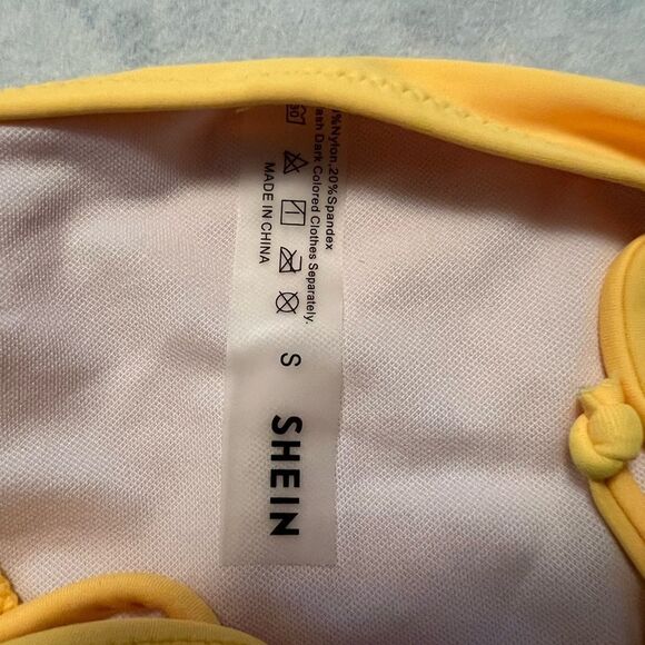SHEIN Bikini - Picture 2 of 3